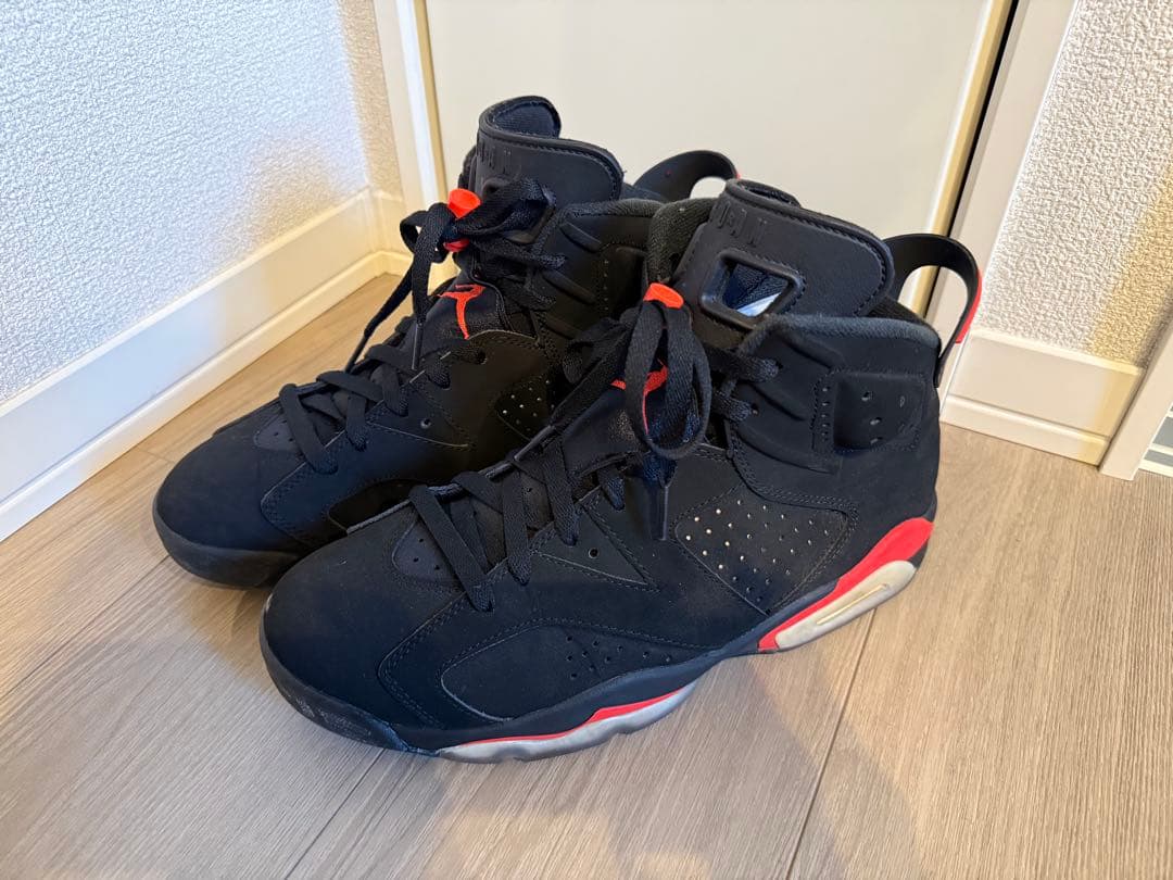 ナイキ エアジョーダン6 レトロ ブラック/インフラレッド