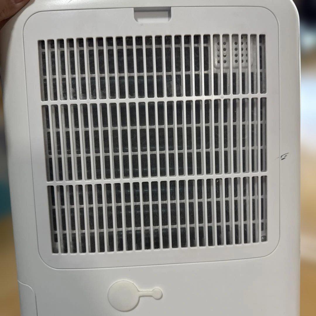 最終値下げ　SHARP 2023年製 除湿器 CV-P71-W ホワイト