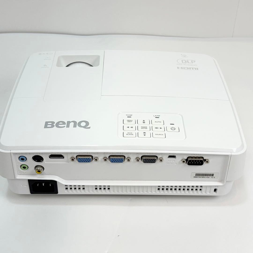 BenQ TW526 プロジェクター 本体 リモコン付 ランプ4時間表示