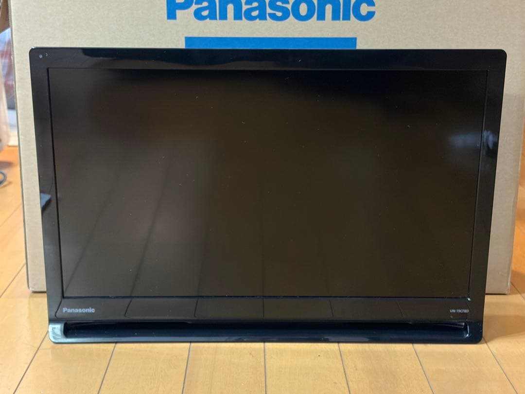 Panasonic プライベートビエラ UN-19CF8-Kテレビ