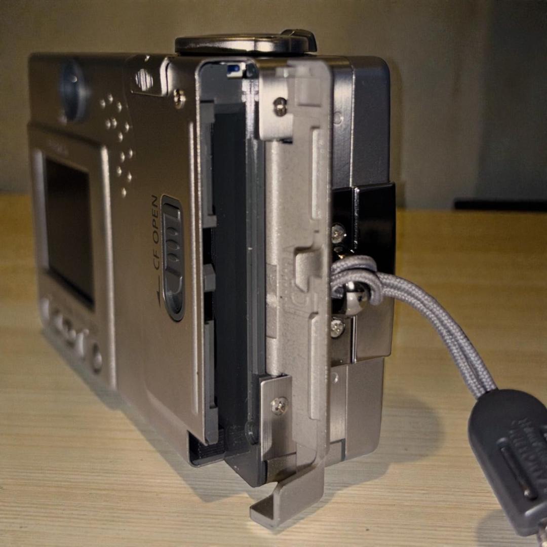 【美品レトロ】Canon IXY DIGITAL 200 シルバー　完動品