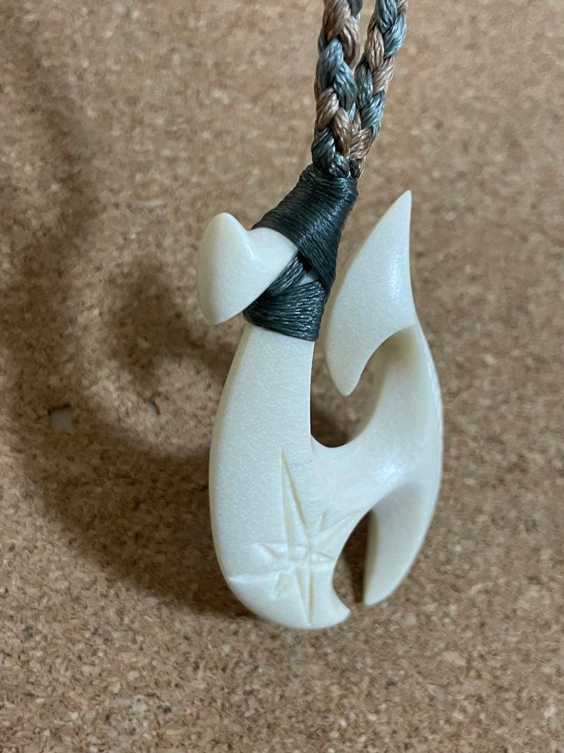 ボーンカービングネックレス(sw41)マッコウ値下げ