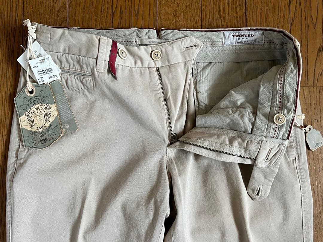 G.T.A ジーティーアー TWISTED BARRACK ベージュ 50