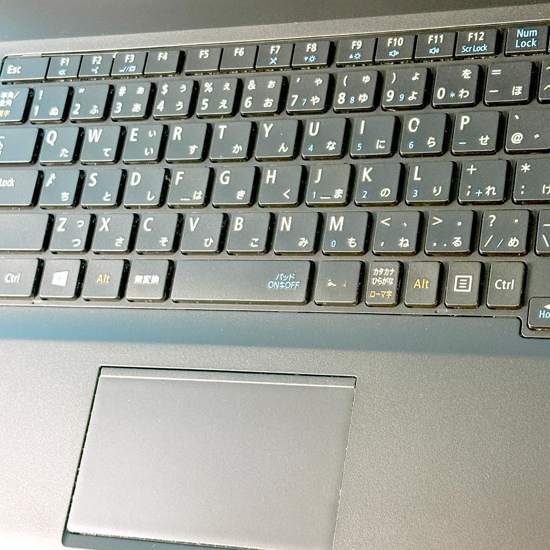 美品でMSオフィス付・Corei5・8GB・カメラ・DVDマルチ・ノートパソコン