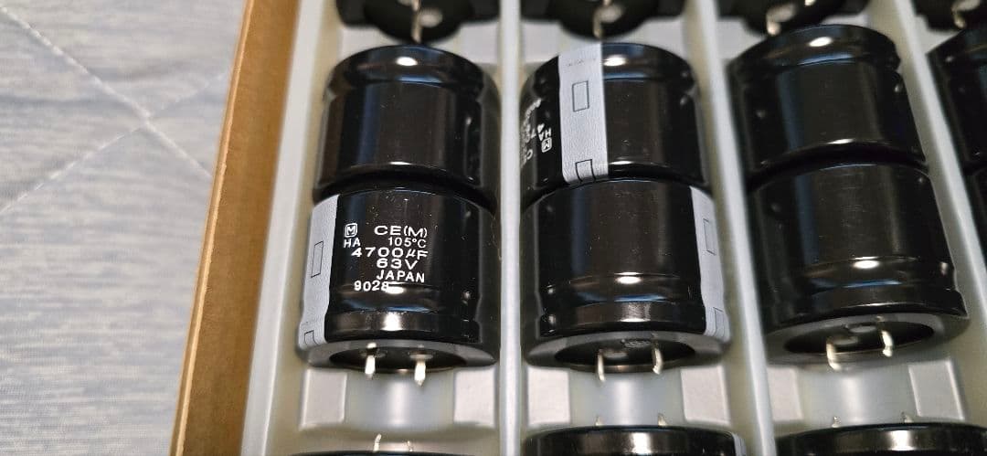 電子部品まとめ売り コンデンサ スイッチ等