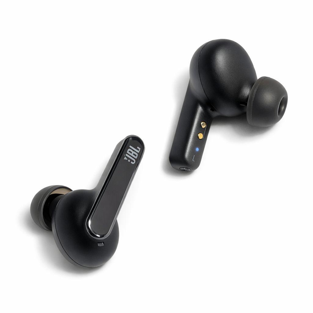 JBL LIVE PRO 2 ブラック（付属品完備）