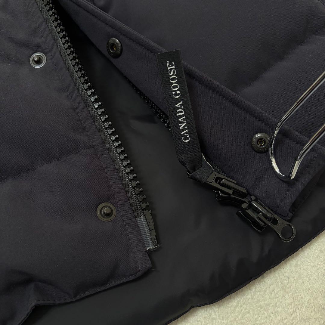 【極美品175cm向け】カナダグース XS 4151M ダウンベスト 紺