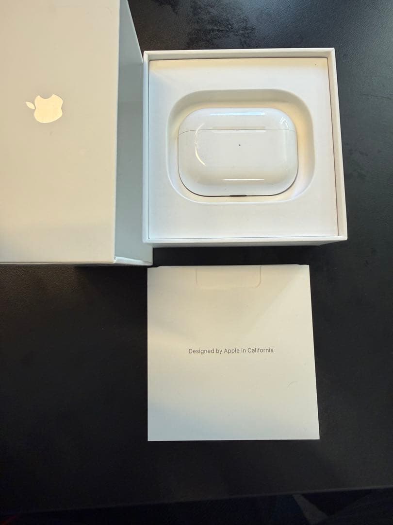 AirPods Pro ワイヤレス充電ケース付き