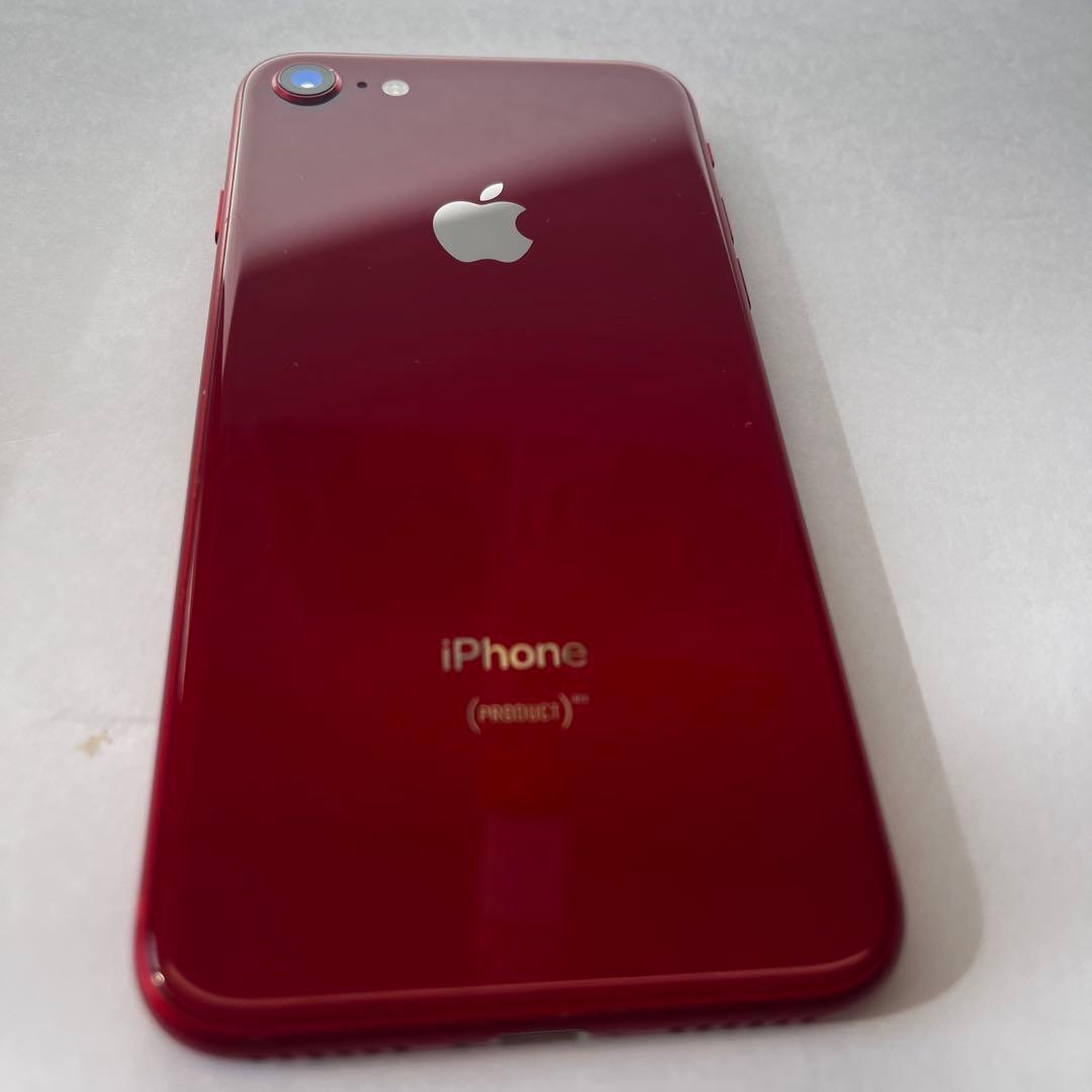 Apple iPhone8 レッド