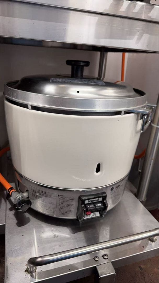 美品★業務用★リンナイＲＲ-30Ｓ1　ガス★美品★ガス用炊飯器★ Rinnai★