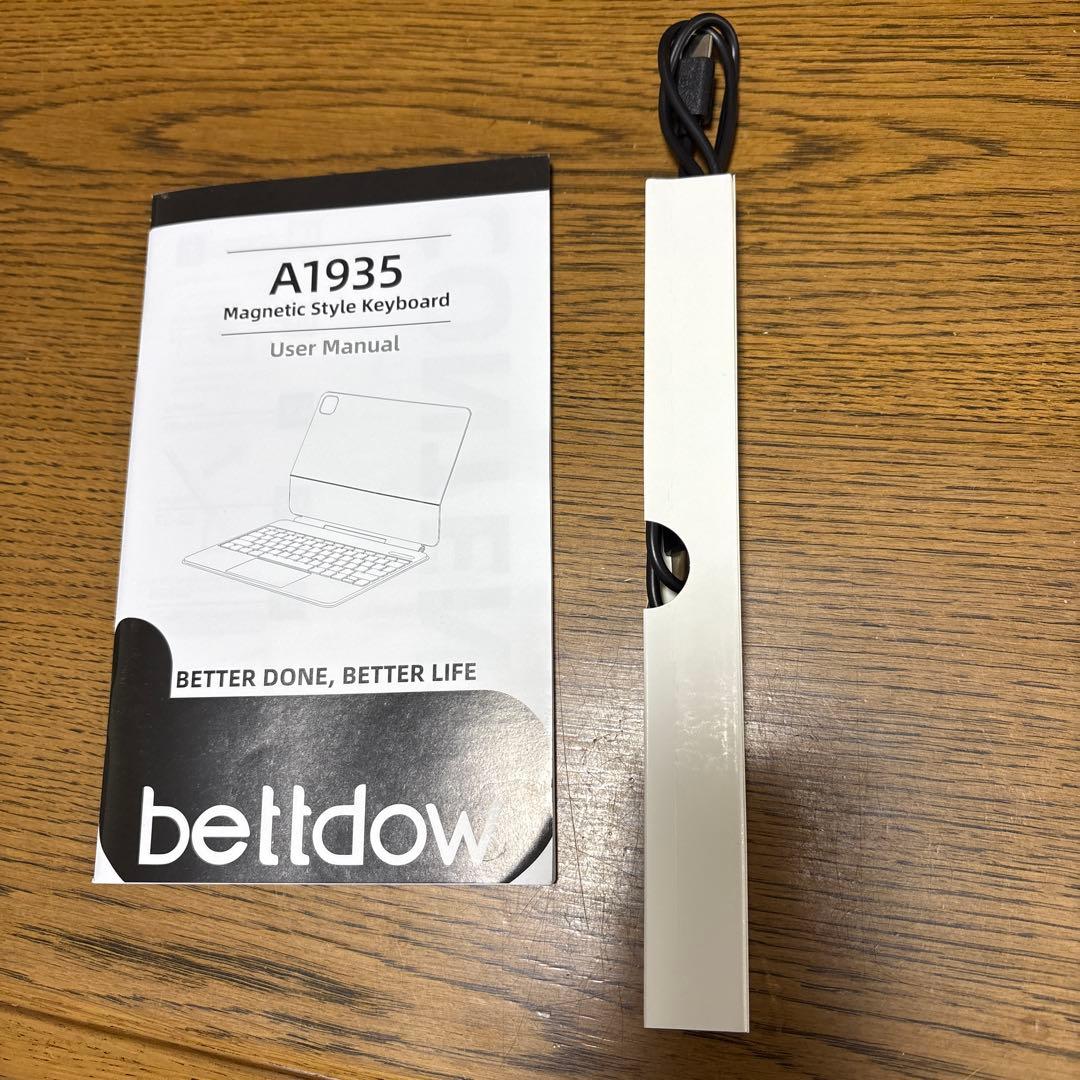 iPad用マジックキーボード BETTDOW A1935 13インチ対応