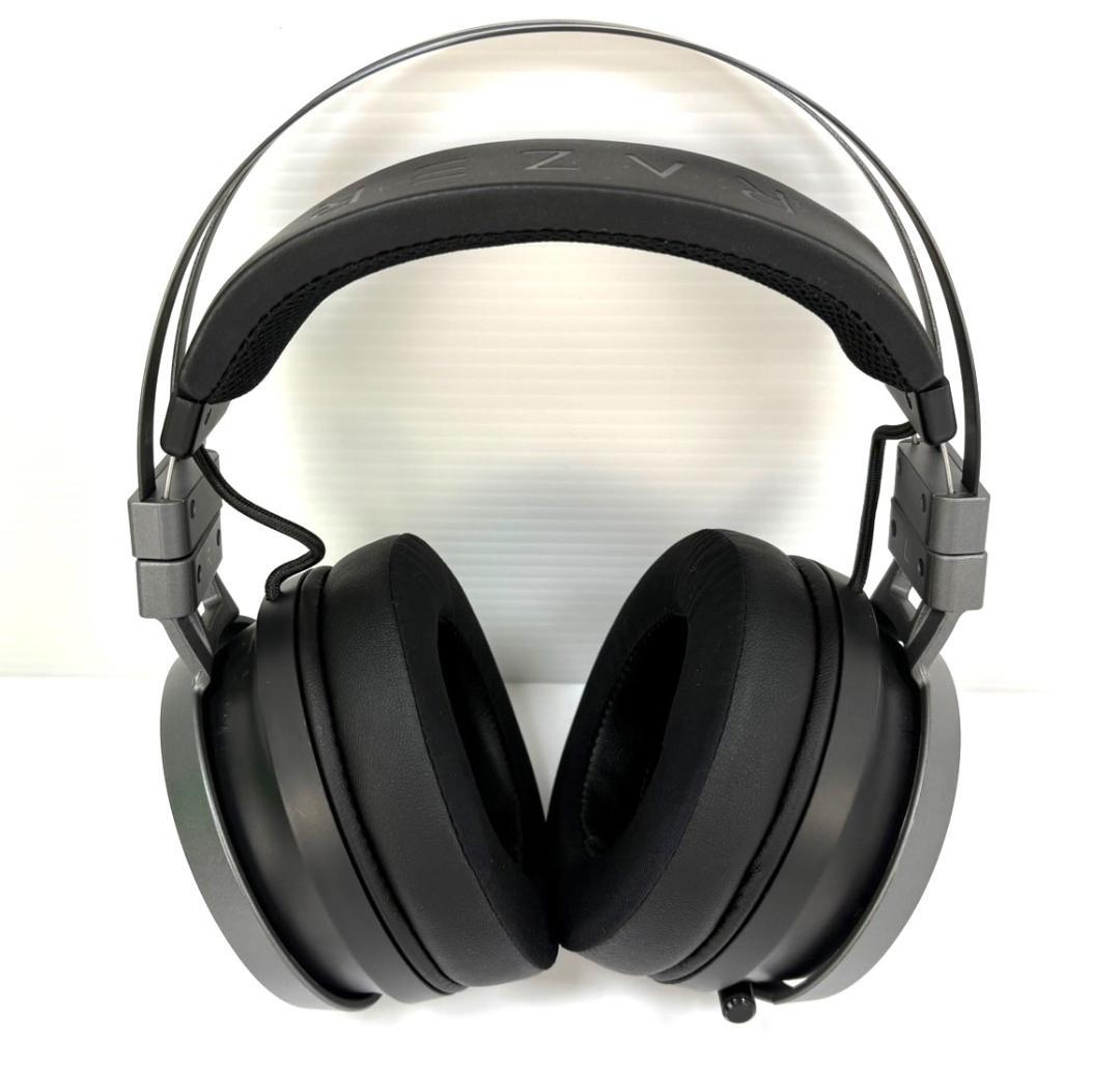Razer Nari Ultimate ゲーミングヘッドセット