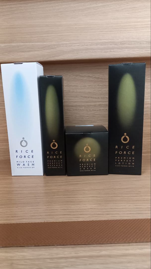 タイムセール RICE FORCE ライスフォース 洗顔料とスキンケアセット