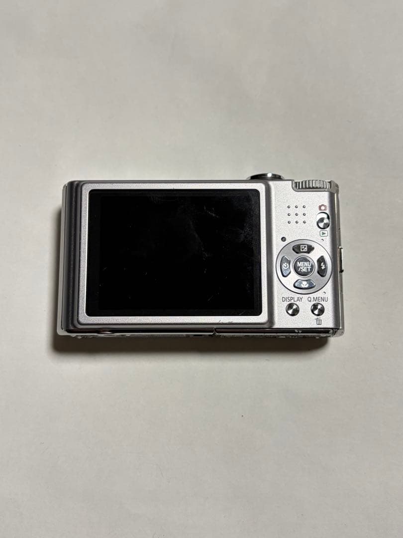 デジタルカメラ Panasonic LUMIX DMC-FX40