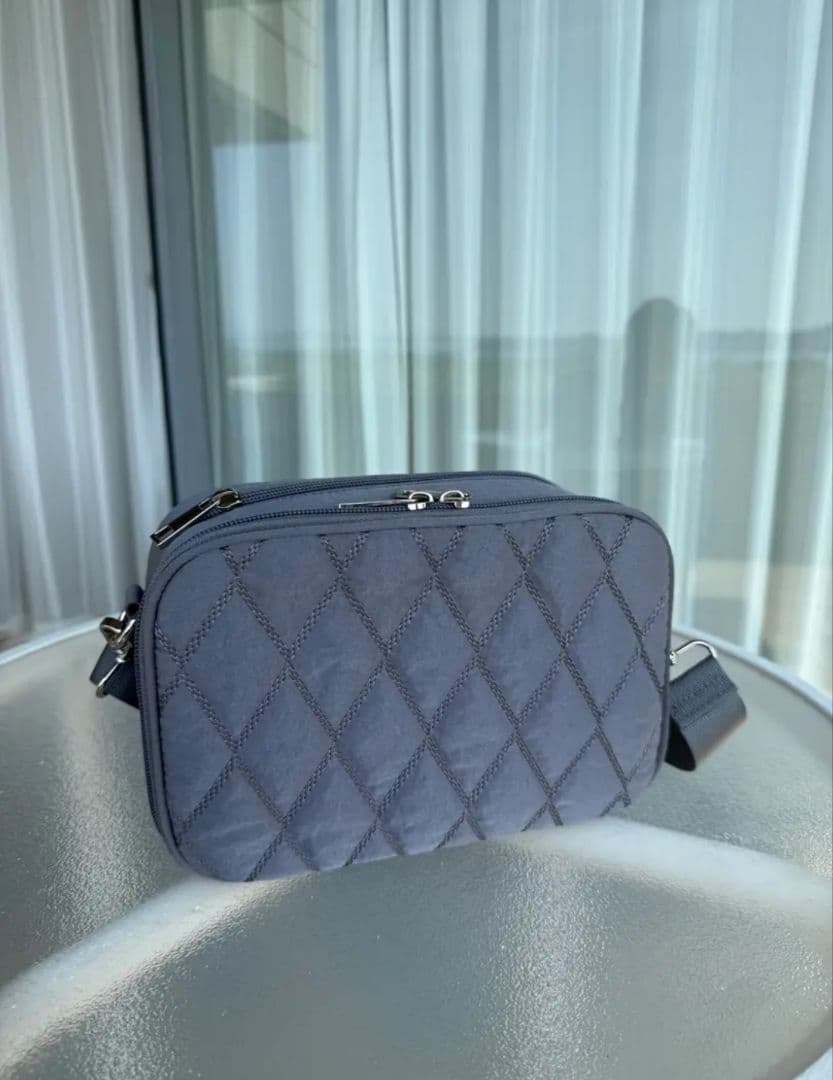 soleile《ボディバッグ》★チャコール★撥水バッグ★新品未使用★完売品★