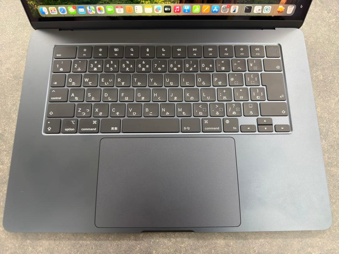 Apple MacBook Air 15インチ M2 2023 本体　512GB