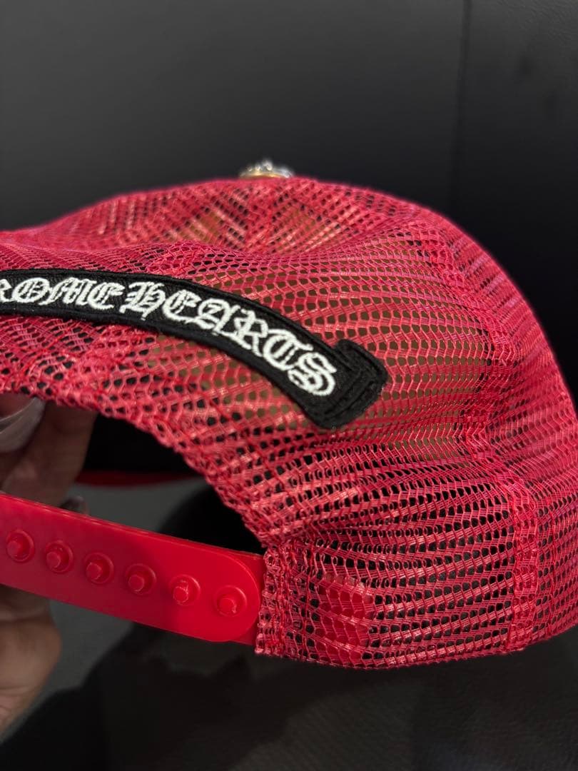 クロムハーツchrome heartsマルチセメタリークロストラッカーキャップ