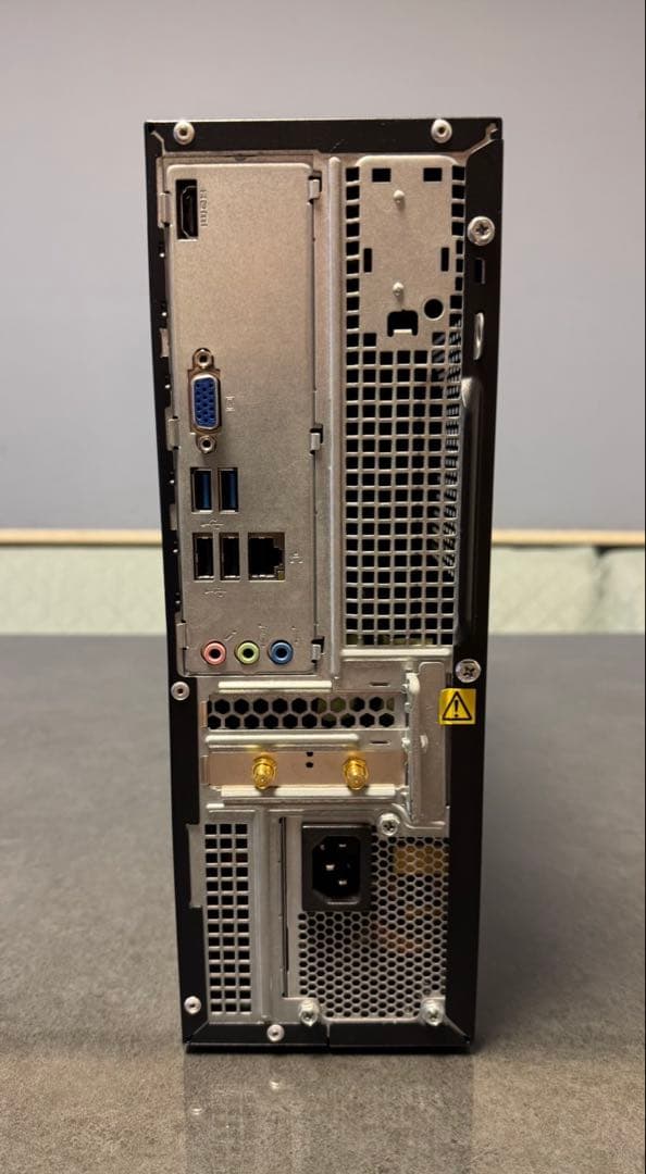 Lenovo DESKTOP-400CVFM デスクトップPC