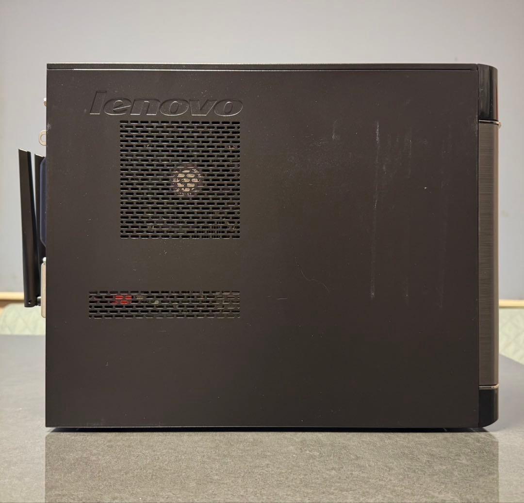 Lenovo DESKTOP-400CVFM デスクトップPC