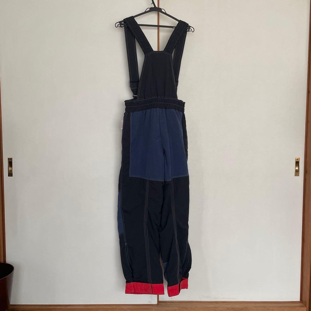 SASQUATCH サスクワッチ　スキー　スノボ　ウェア 上下　Ｍサイズ