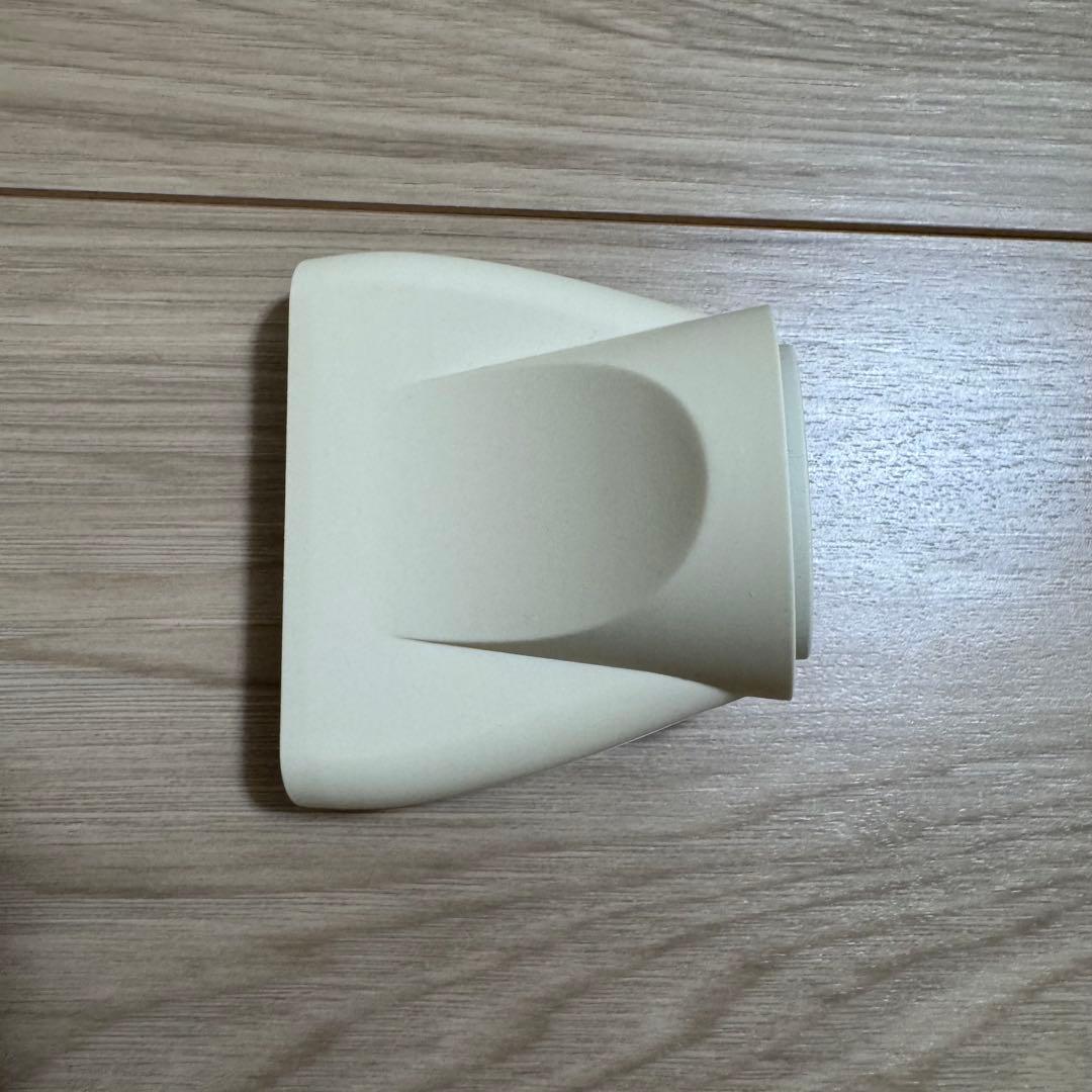 【美品】絹女 ヘアドライヤー ホワイト