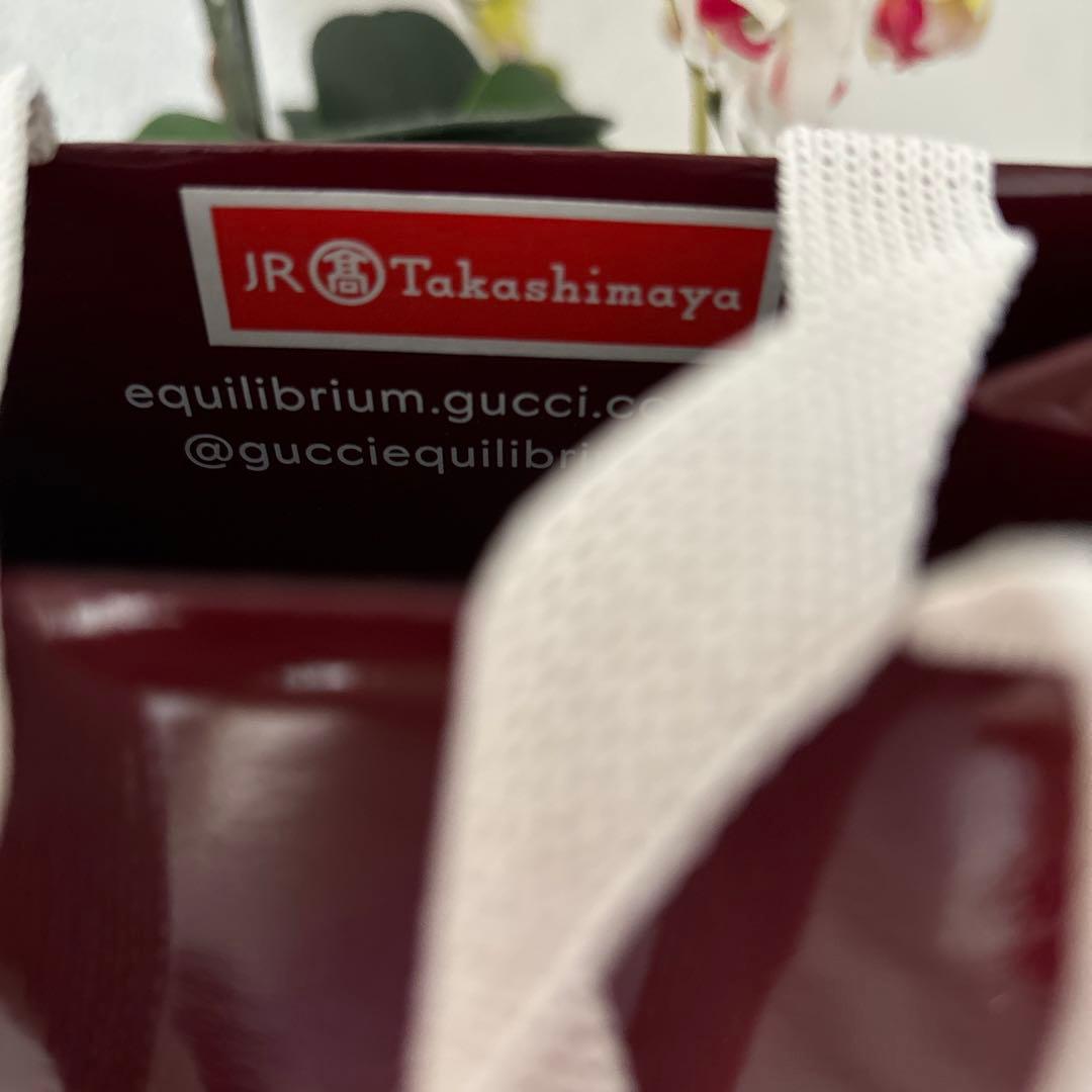 GUCCI日本限定　フローラルプリントコットンハンカチ新品未使用品