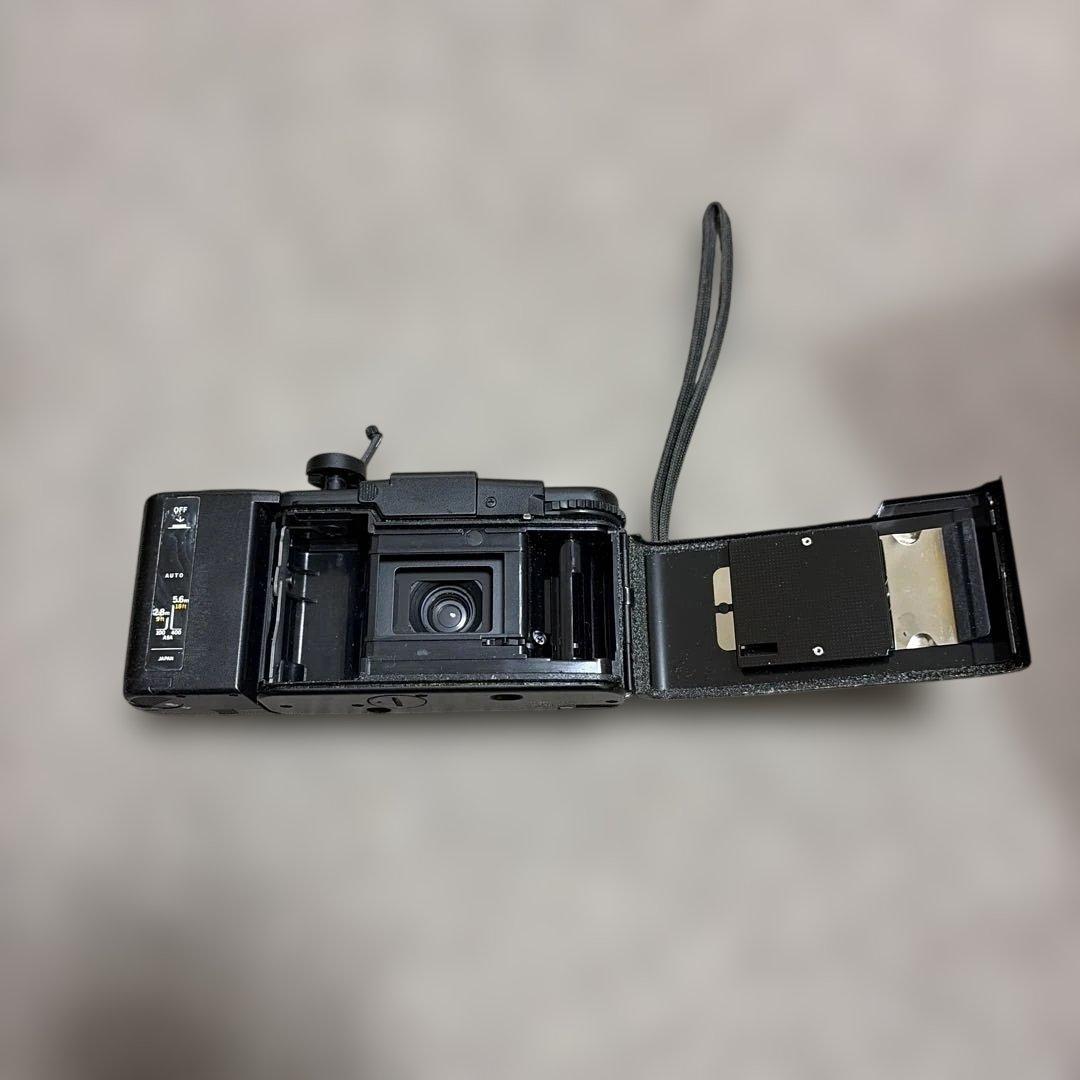 ジャンク　OLYMPUS XA2 コンパクトフィルムカメラ フラッシュ付き