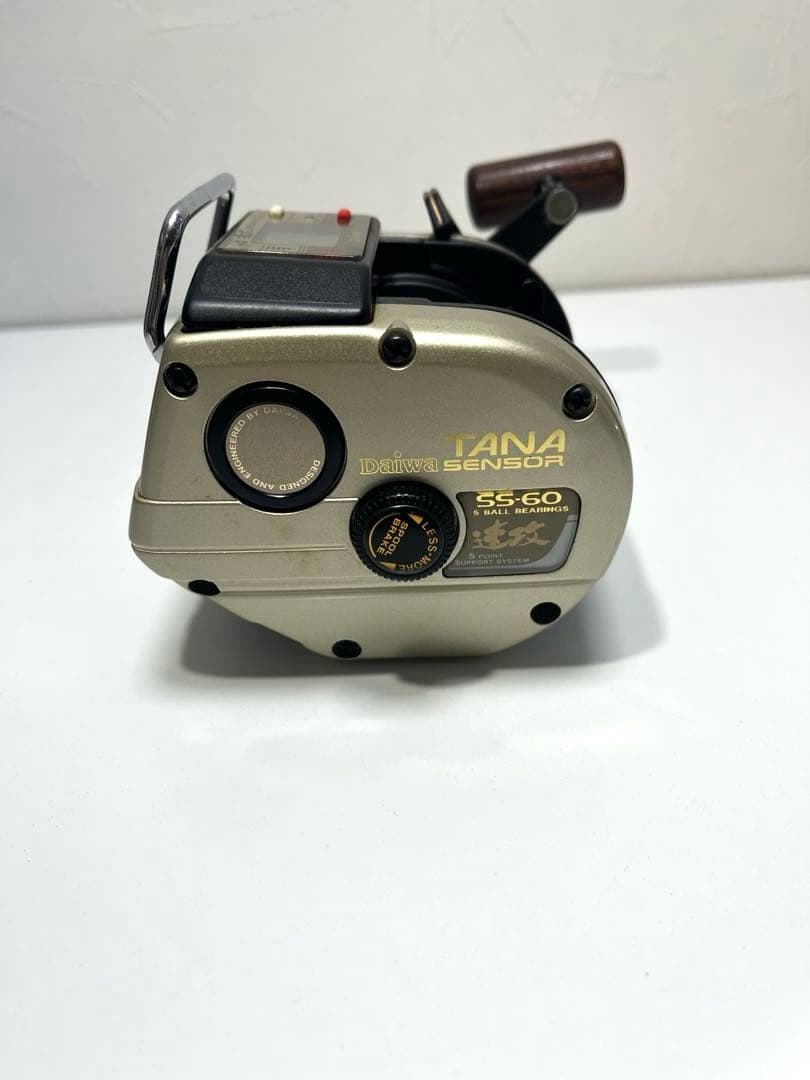 DAIWA TANA SENSOR SS-60 フィッシングリール