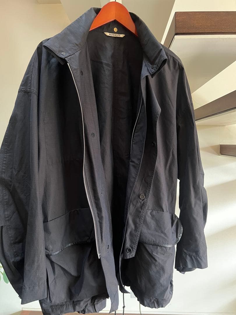 て*く様 AURALEE BIG FIELD BLOUSON A215B01FL