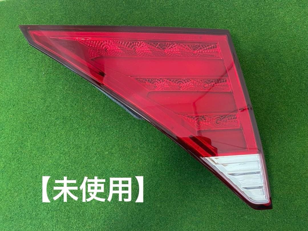 【クリスタルアイ（アルファード20系　テールランプ）】