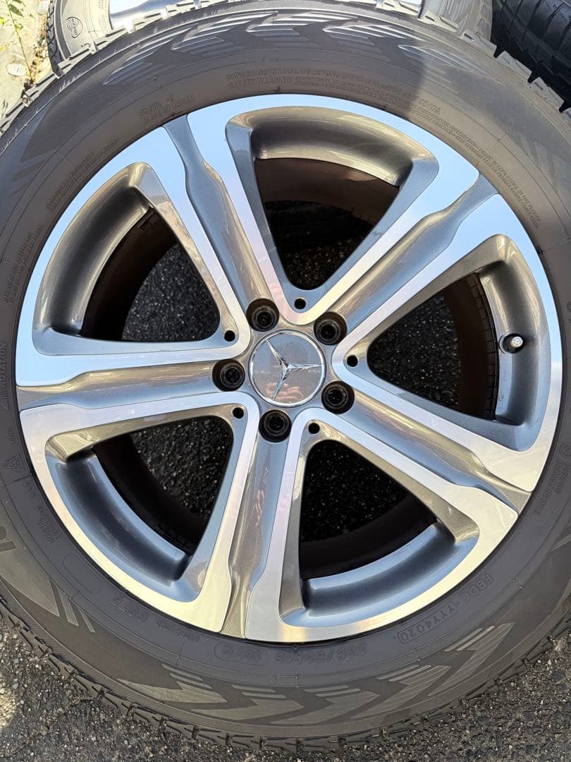 美品　ベンツ純正　GLC220d ヨコハマ 235/60R18 タイヤホイール