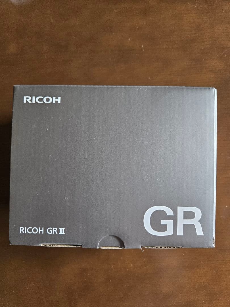 【新品未使用品】　RICOH GR III