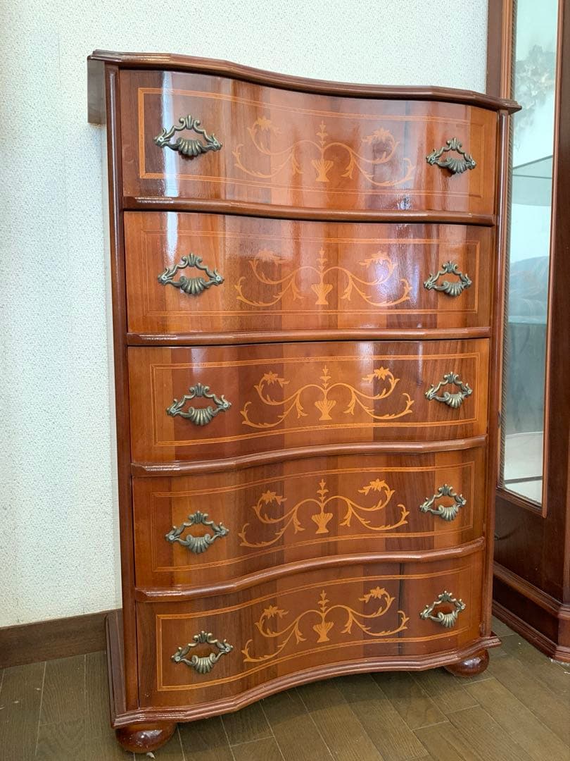すみれさま　イタリア製 象嵌チェスト クラシカル家具 エレガント　アンティーク