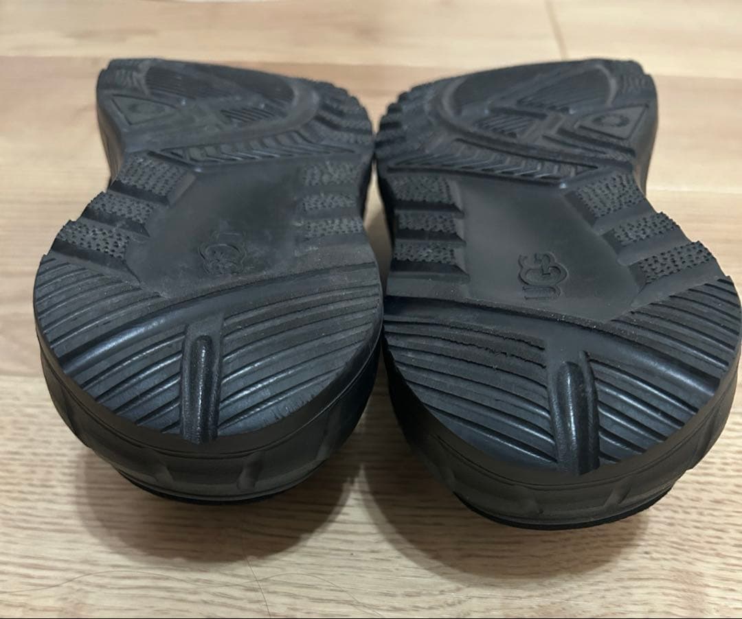 【美品】　UGG Westsider Slide 厚底 黒