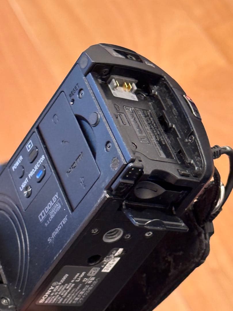 SONY ハンディカム HD プロジェクター機能 バッテリー２個