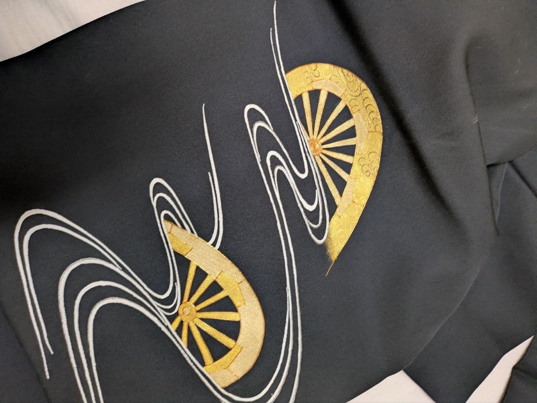 【ゑり善】塩瀬　☆金駒刺繍　銀刺繍　金箔　 流水柄　高級名古屋