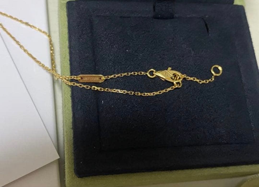 Van Cleef & Arpels スウィートアルハンブラ ネックレス