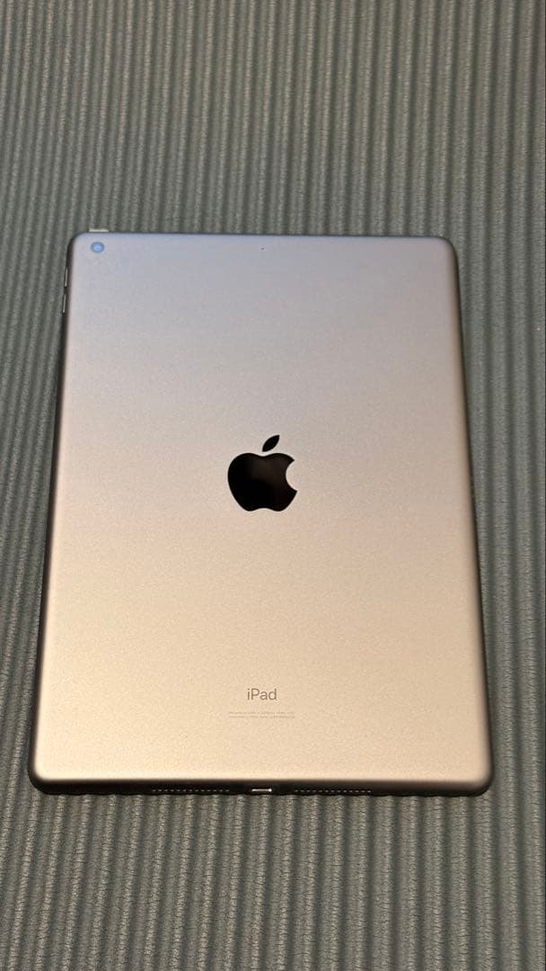 アップル iPad 第7世代 WiFi 32GB スペースグレイ 付属品あり