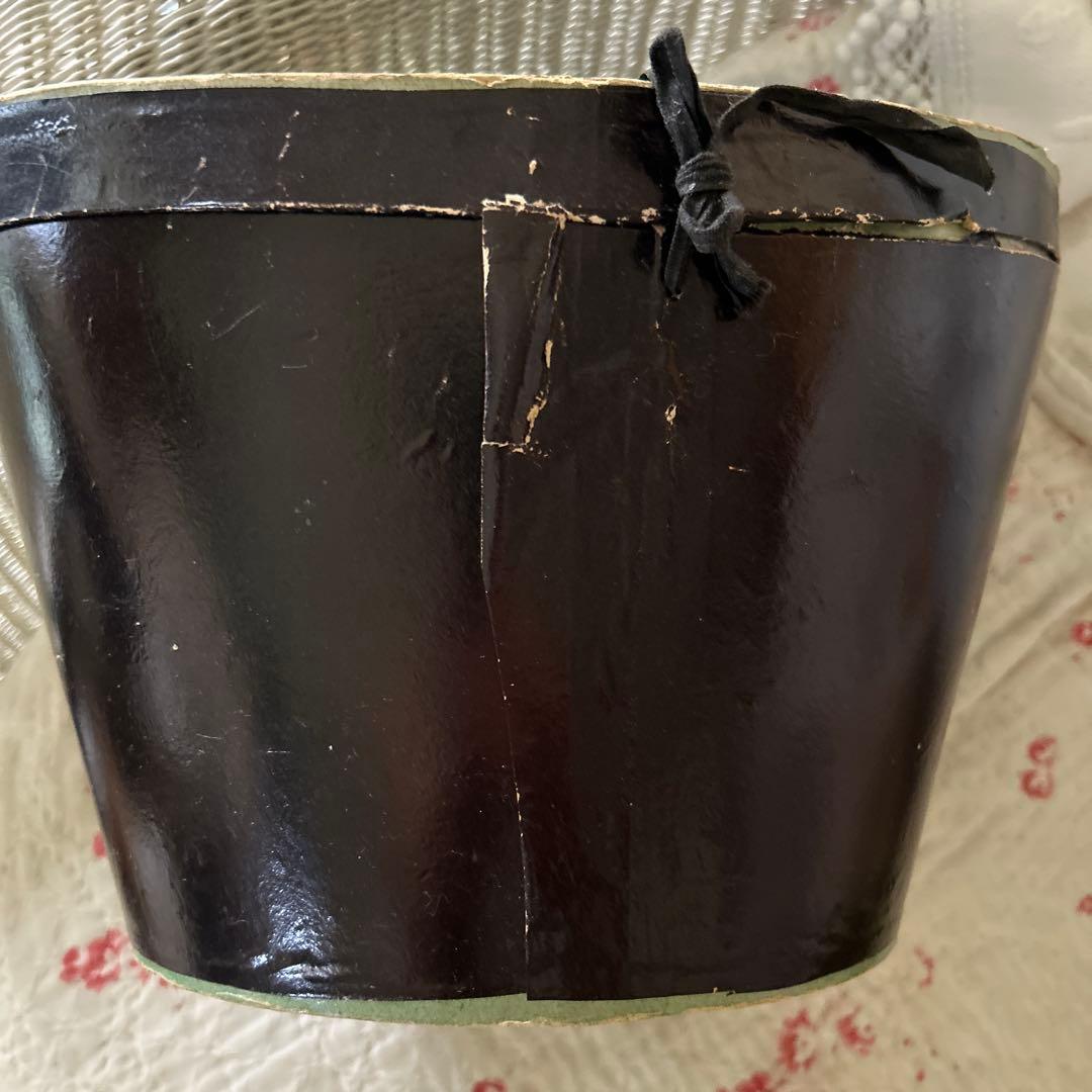 希少フランスアンティークハットボックストゥールーズ1908年ナポレオントロワ時代