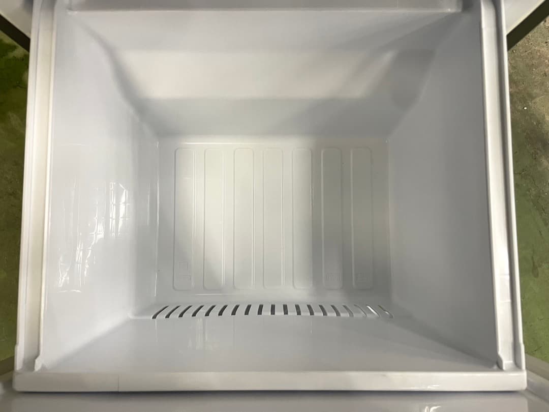 大阪送料無料★3か月保障付き★冷蔵庫★2ドア★MR-P15G-H★R-729