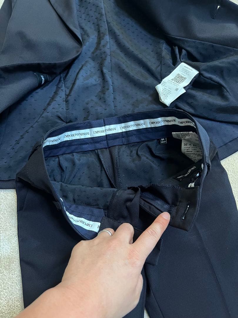 美品　エンポリオアルマーニジュニア　スーツ
