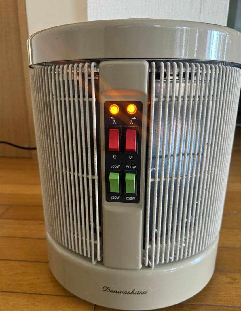 暖話室 談話室 1000型 ベージュ 遠赤外線パネルヒーター 2016年