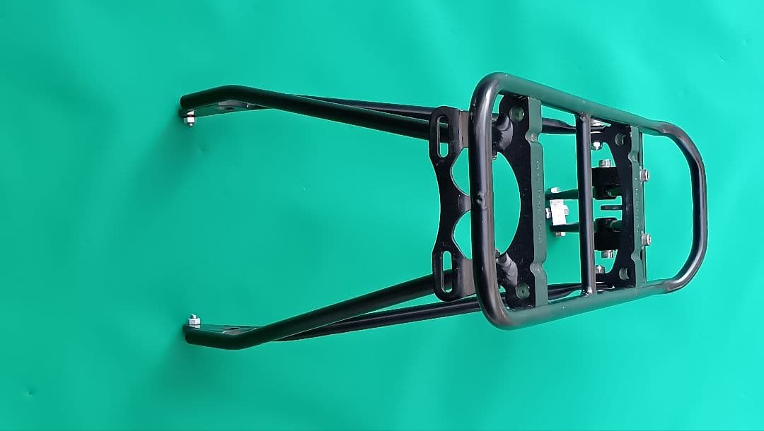 【値下げ中】ラックタイム製リアキャリアと　トランクバッグセット KHS F20R