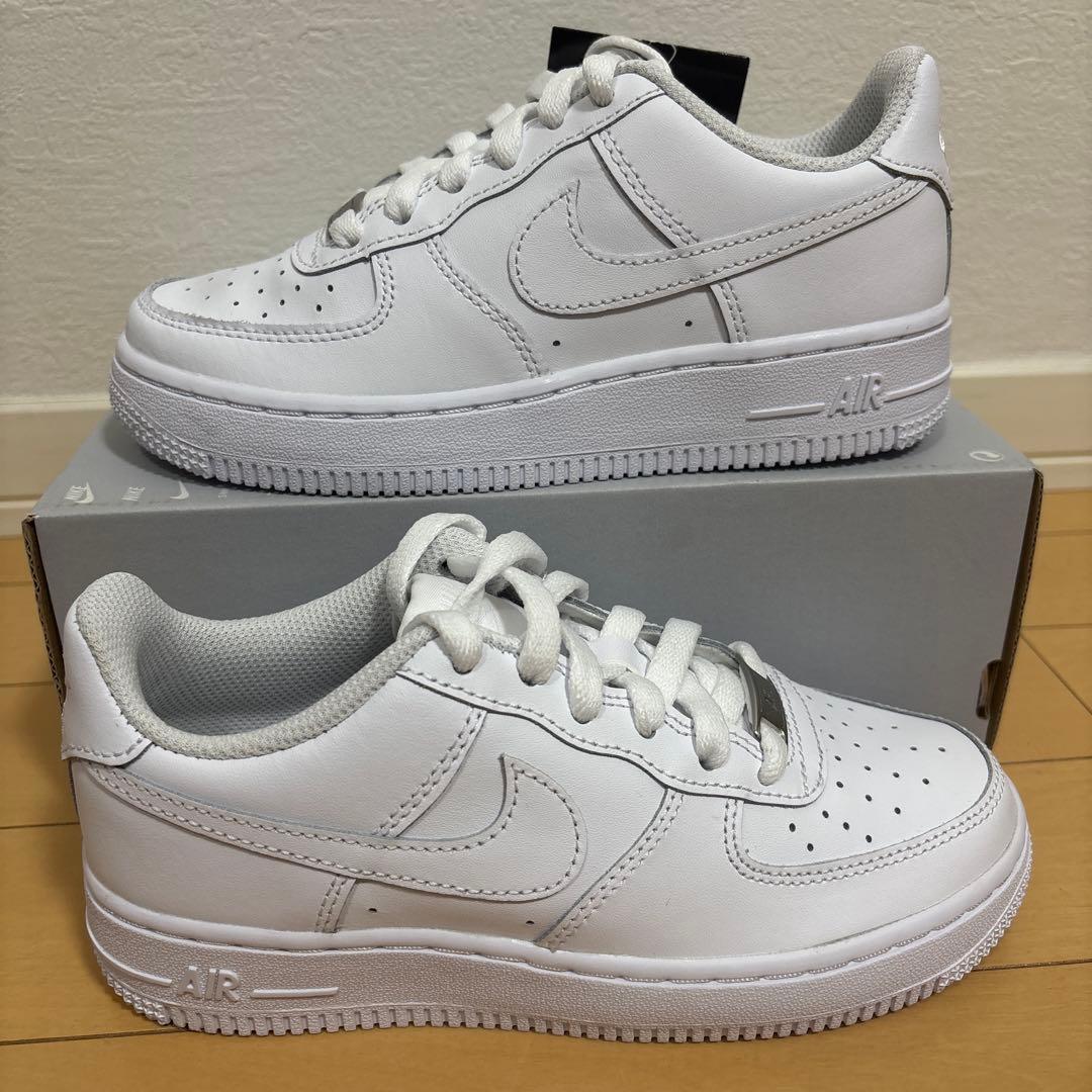 新品 NIKE AIRFORCE 1 LE (GS) 21cm