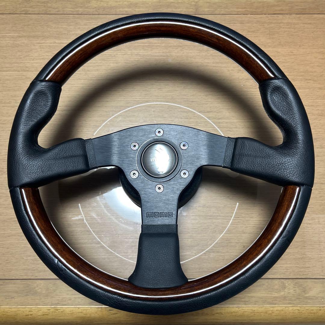 MOMO スポーツステアリング 本体