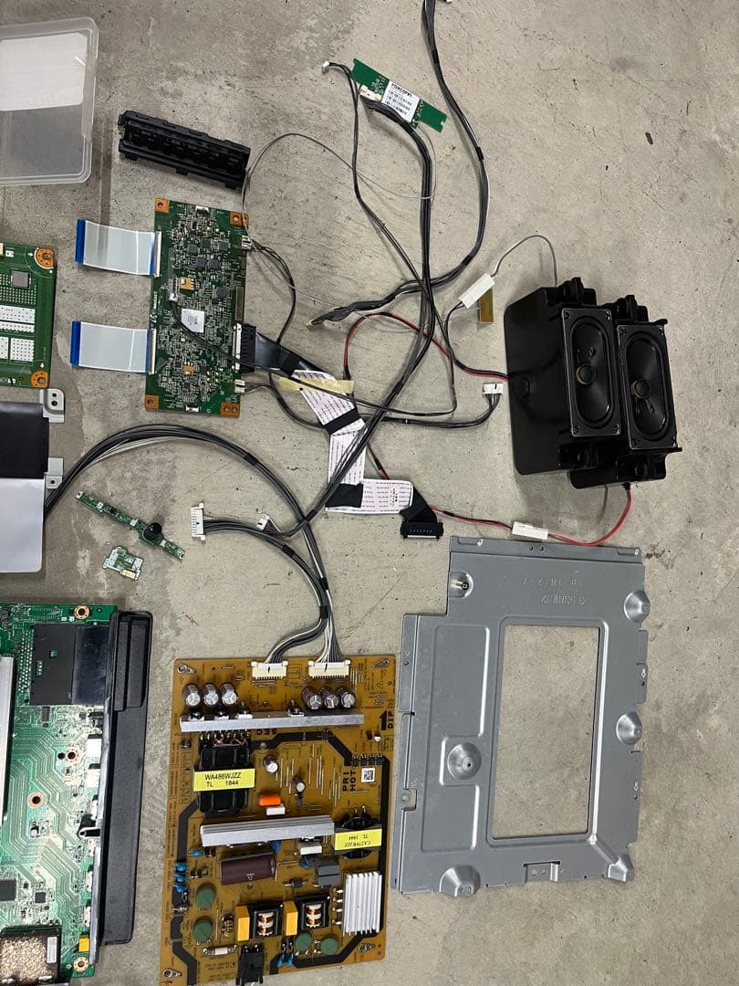 シャープAQUOS4T-C40AJ1基板セット