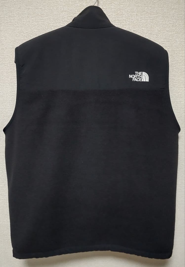 ノースフェイス　デナリベスト　Sサイズ