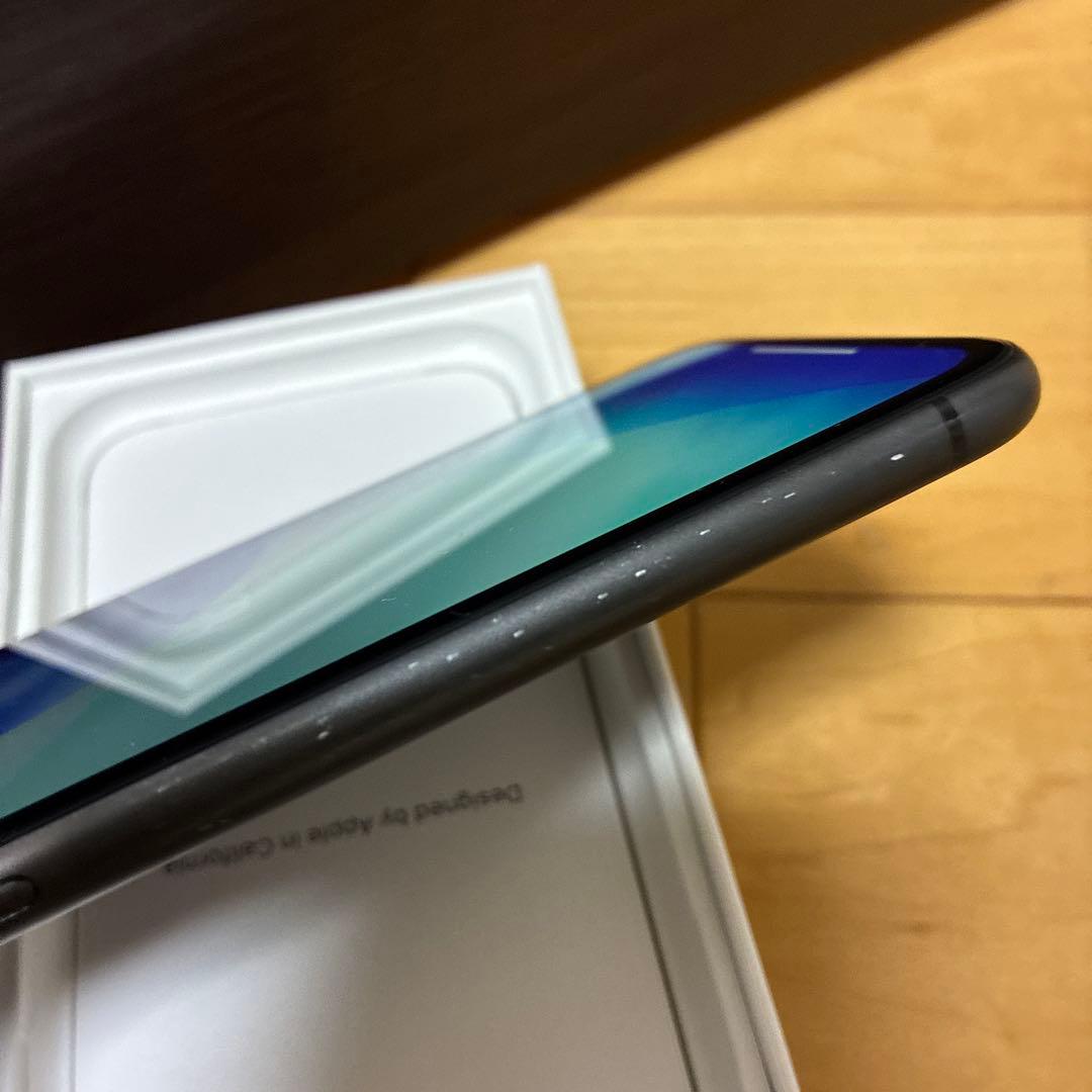 Apple iPhone 11 【 ブラック 】+オマケ付き