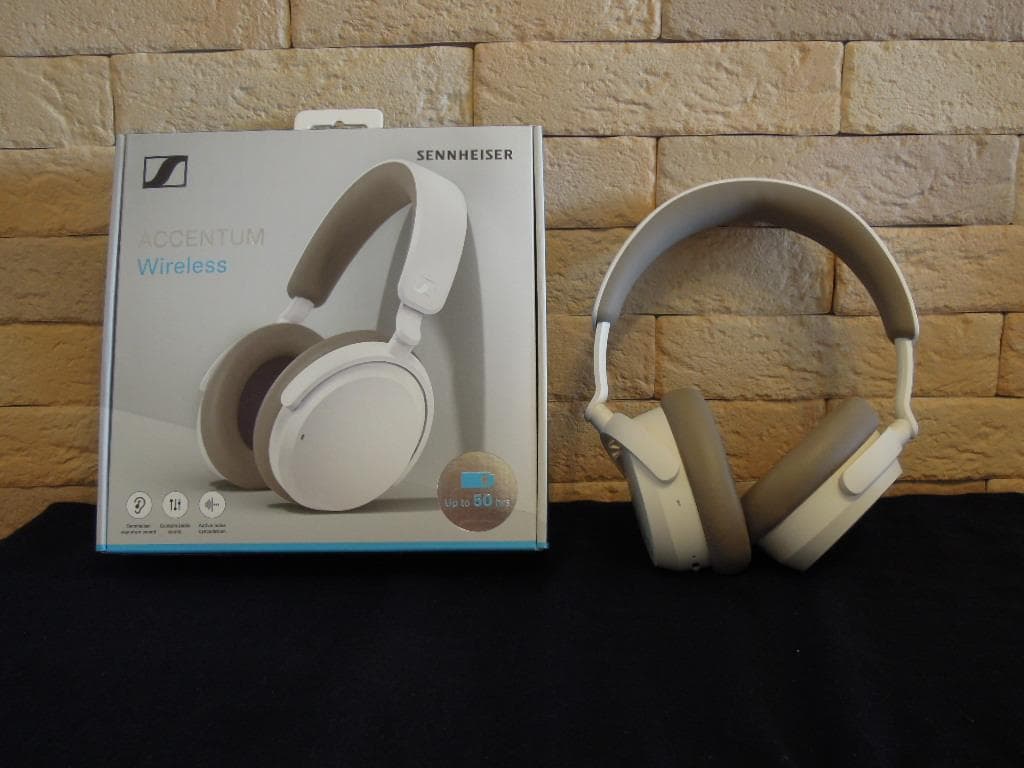 Sennheiserワイヤレスヘッドホン ACCENTUM Wireless