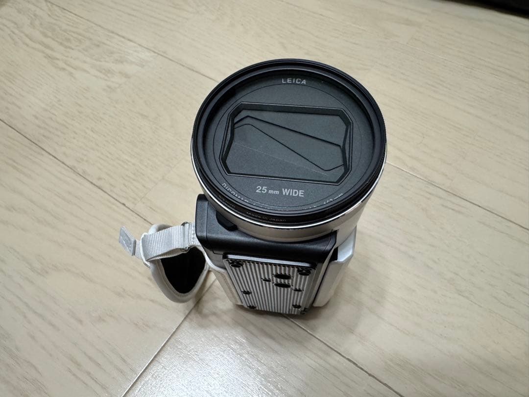 Panasonic ビデオカメラ本体 HC-VX1M